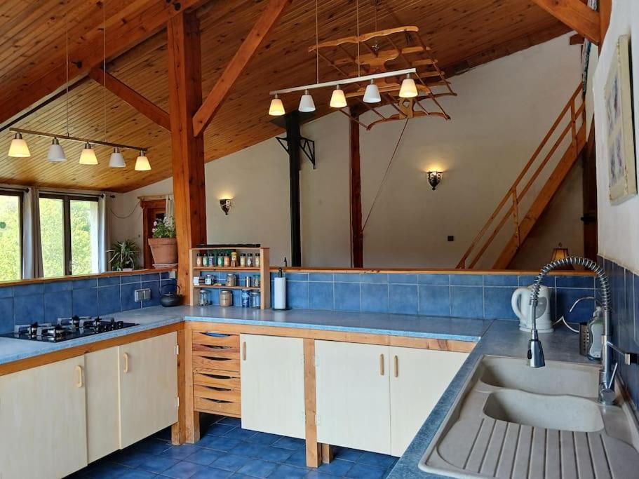 Bright Loft With Mountain And Nature View Sougraigne Exterior foto