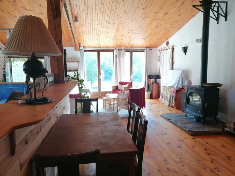 Bright Loft With Mountain And Nature View Sougraigne Exterior foto